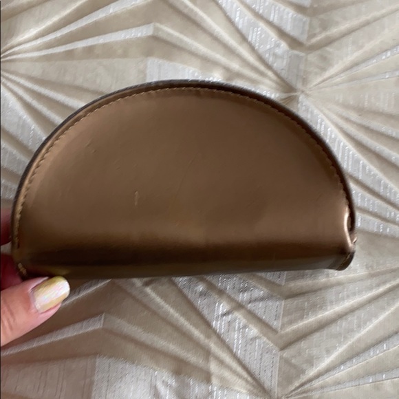 Gucci Women’s Sunglasses slightly worn - Picture 15 of 17